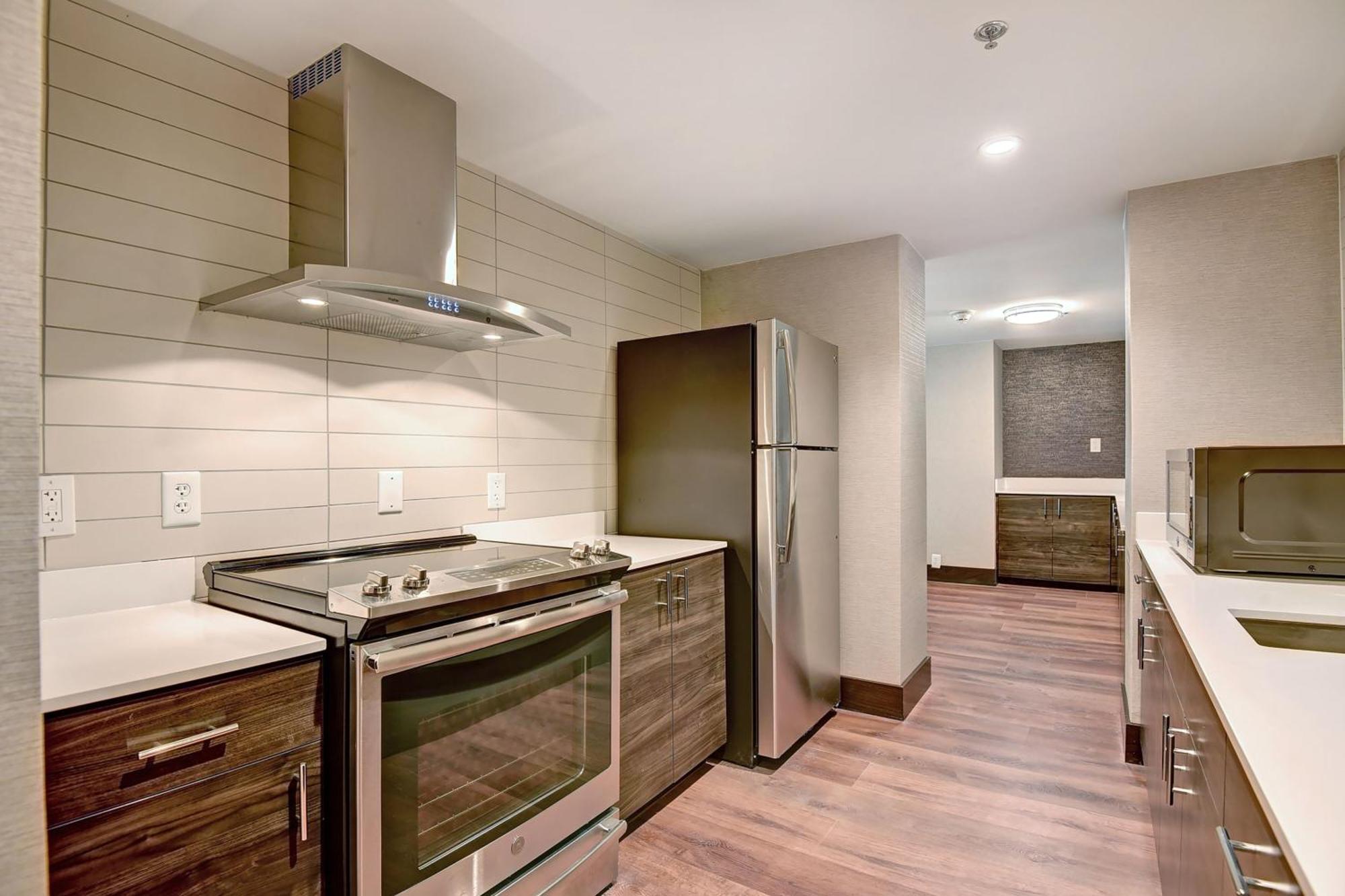 Marriott Southern Hills 3*